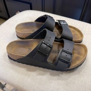 Black Birkenstocks size 36